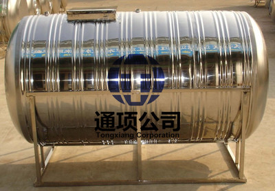 超級(jí)雙相不銹鋼薄板太陽(yáng)能熱水器儲(chǔ)水罐.jpg