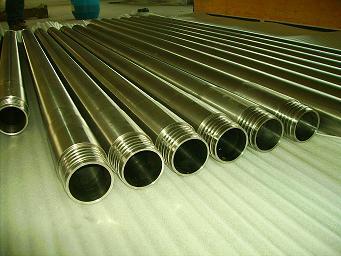 渤海装备渤海能克钻杆公司全球首创摩擦焊式全钛合金钻杆